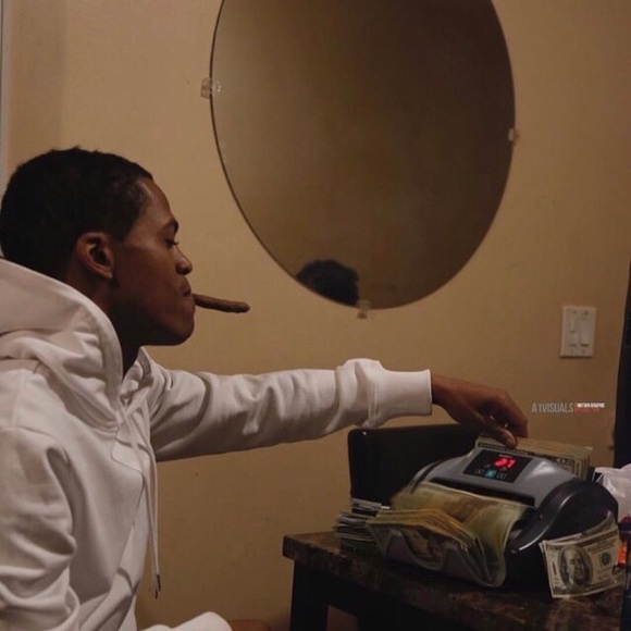 Meet your Posher, James - Picture 1 of 1